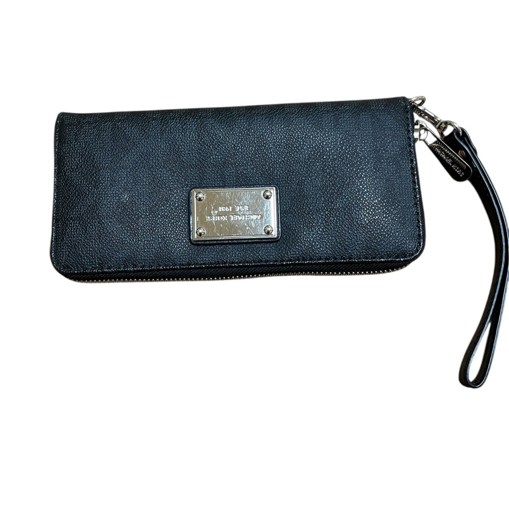 Michael Kors Black Textured Wallet